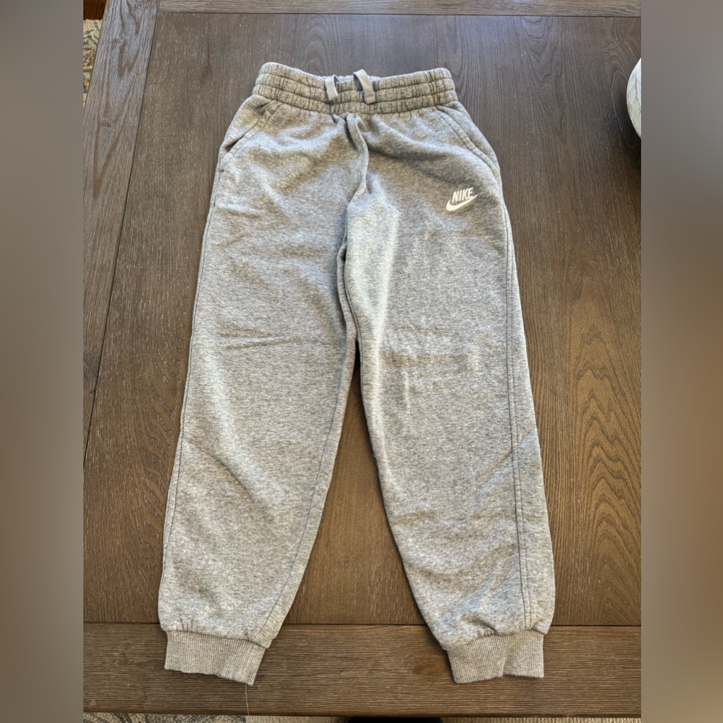 Nike Clubwear Fleece Joggers Gray Sweatpants